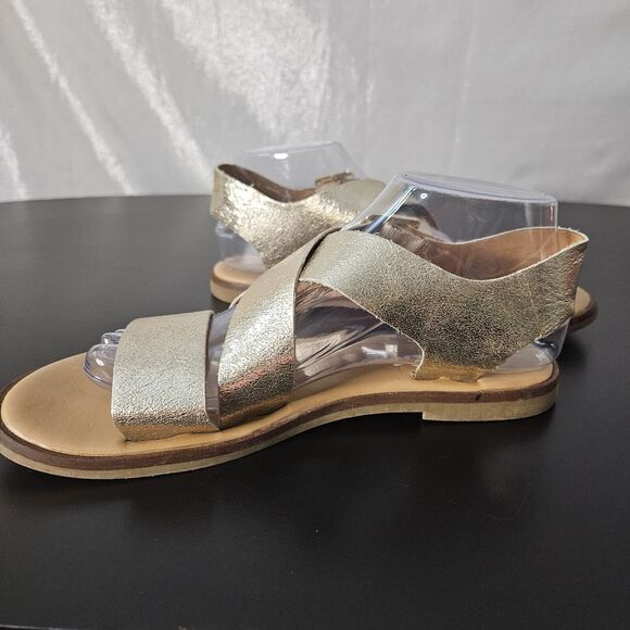 Franco Sarto Gold Strappy Flat Sandals Sz 8 - Picture 3 of 8